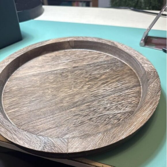 New Round Decorative Rustic Wooden Tray for Coffee Table Farmhouse Centerpiece - Picture 2 of 2